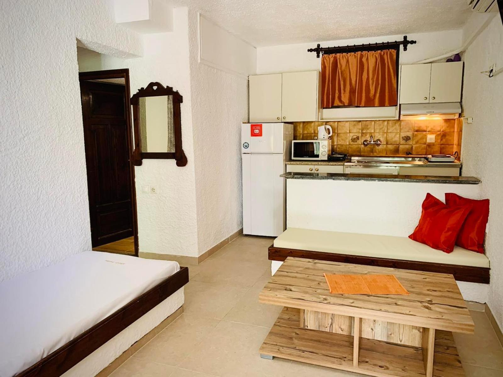 Argo Apartments Nea Poteidaia Oda fotoğraf