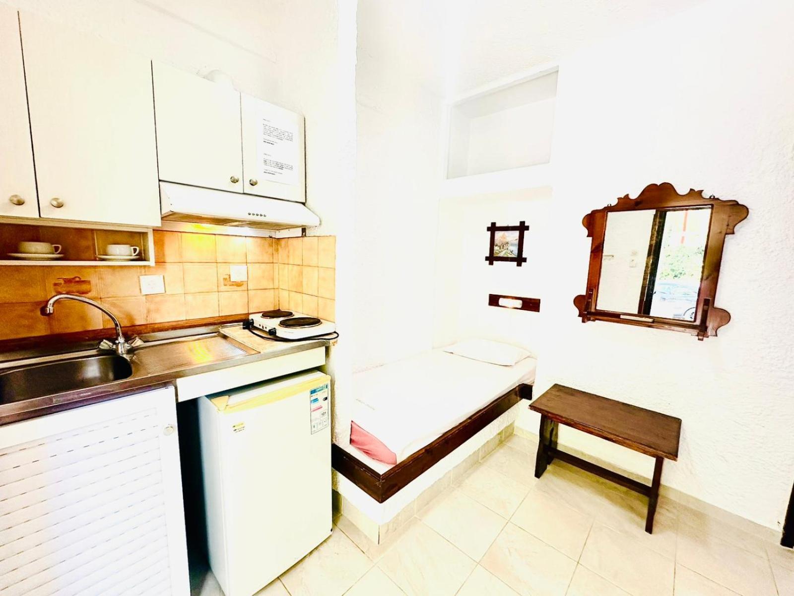 Argo Apartments Nea Poteidaia Oda fotoğraf