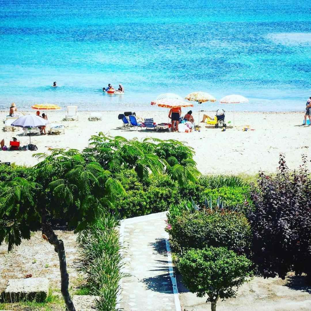 Argo Apartments Nea Poteidaia Dış mekan fotoğraf