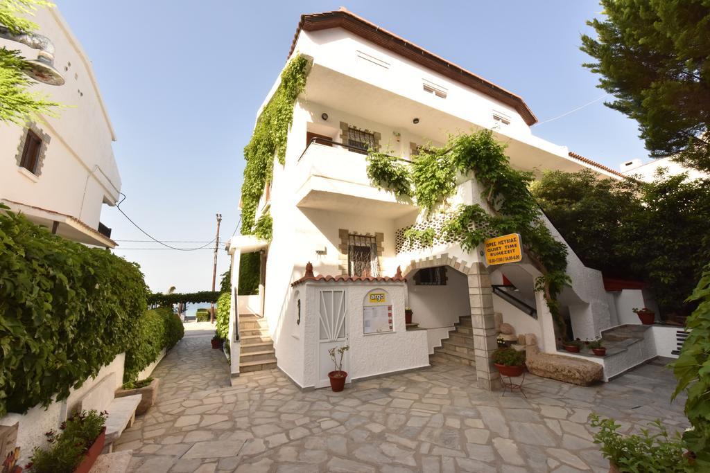 Argo Apartments Nea Poteidaia Dış mekan fotoğraf